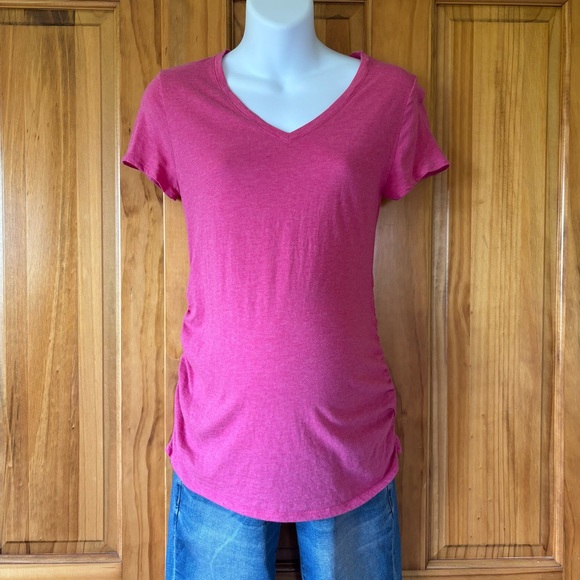 Isabel Maternity Pink Fitted Short Sleeve Tee - Picture 1 of 3